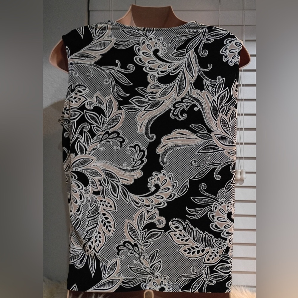 Allison Daley Women’s 2X Sleeveless Top - Picture 4 of 4